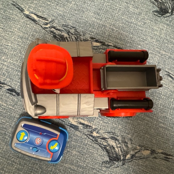 Paw Patrol Marshall trucks - Picture 4 of 8